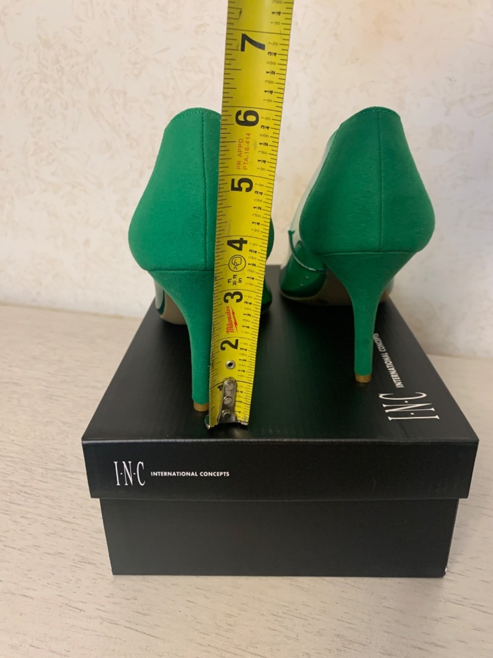 I.N.C. Green vinyl and suede heels, size 11. - Picture 5 of 5